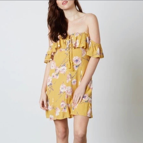 Rue21 Printed Flowy Mini dress floral Butter Marigold off the shoulder Size S - Picture 1 of 9